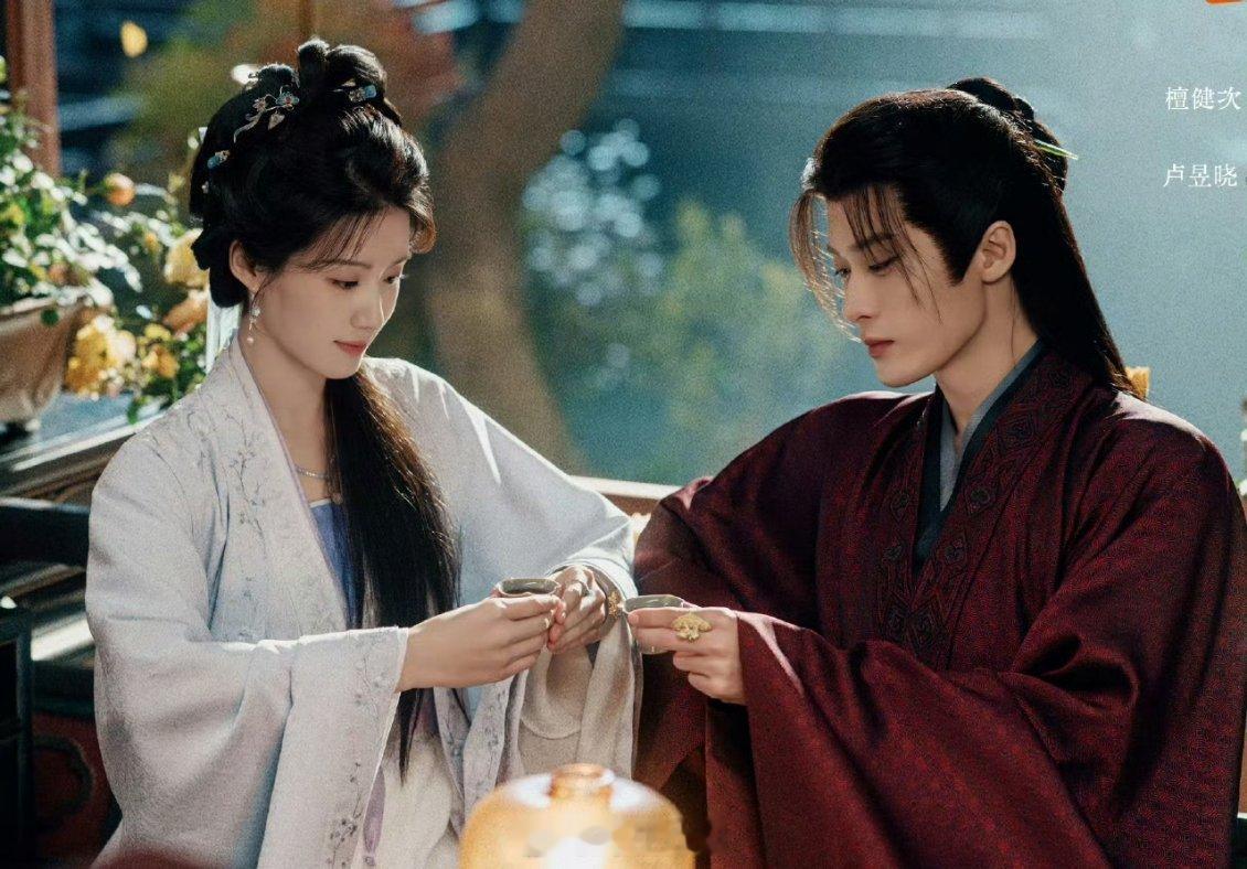 檀健次 卢昱晓《何不同舟渡》第一个双人物料来咯 是不是cp感满满何不同舟渡