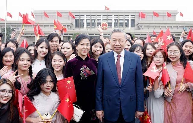 成了，越南答应中国了越南这次，算是把话说透了。他们当面答应咱们中国，以后会经常走