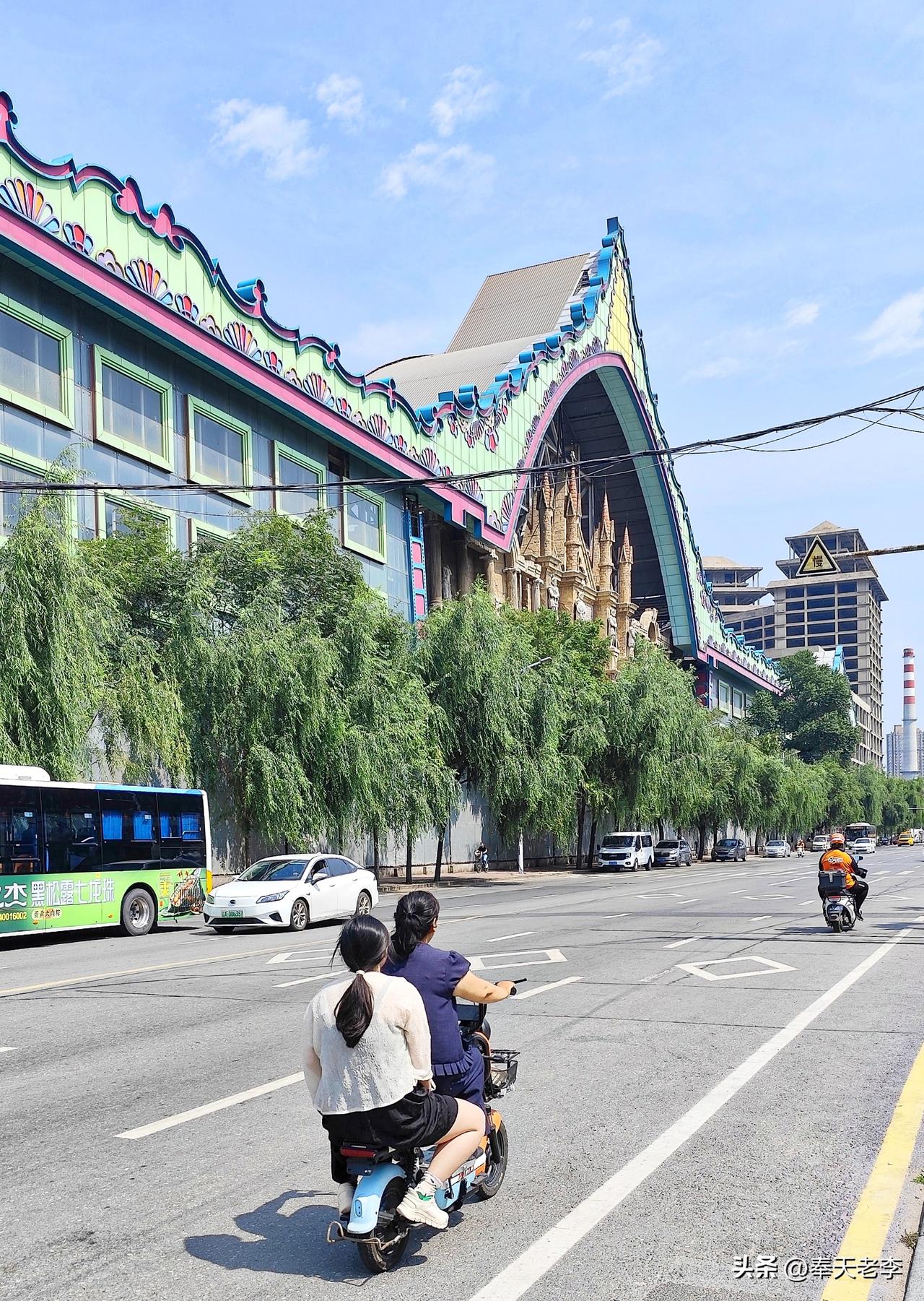 沈阳滑翔小区的前身“冯庸大学”旧事。
铁西区滑翔小区一带，旧时曾经有过一所颇具盛