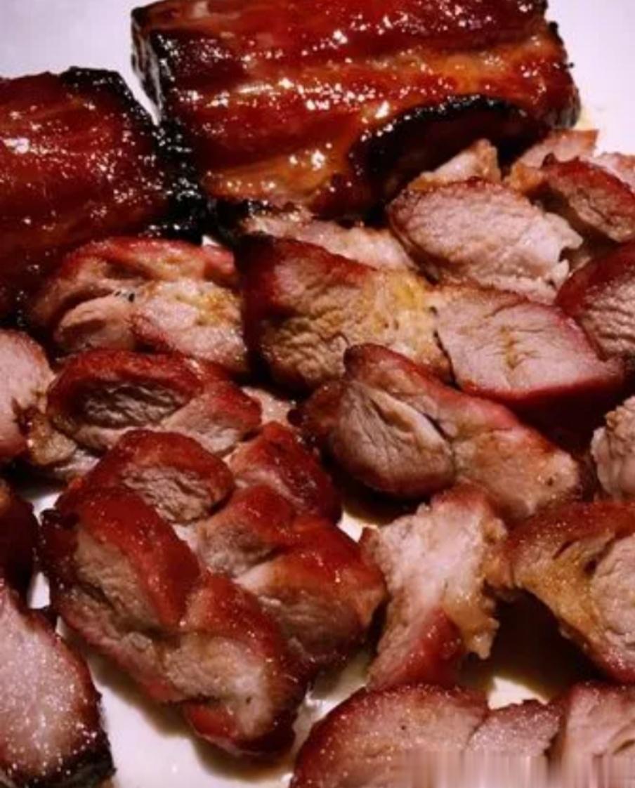 立秋了，聊聊贴秋膘以外的养生宜忌第一部分食养是基础，先推荐几款适合贴秋膘的美食。