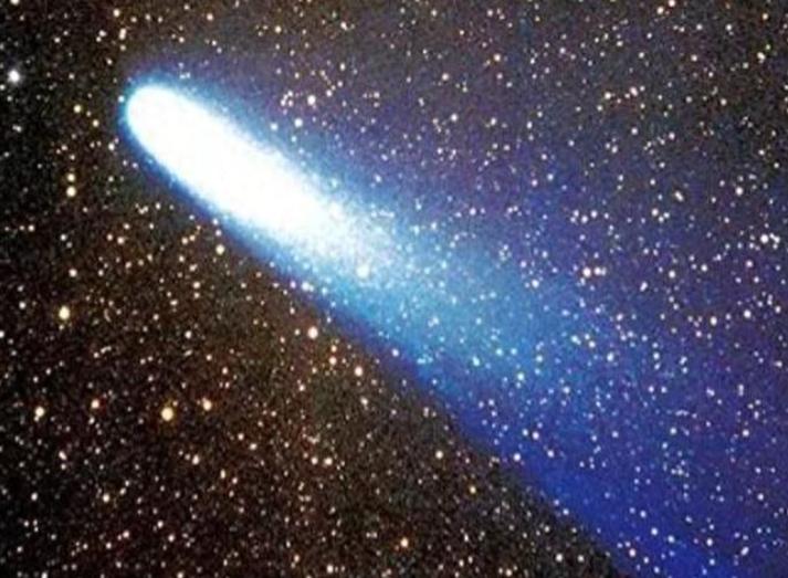 外星飞船闯入太阳系？哈佛科学家重磅发声：曼哈顿大彗星有古怪，先把话撂这儿：到目前