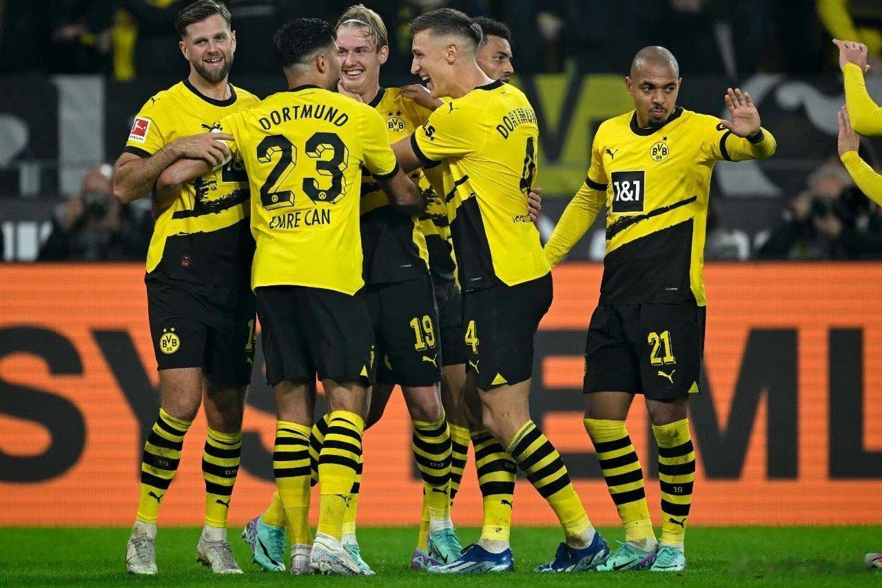 【#多特蒙德1比0不莱梅# 】德甲第8轮。多特蒙德主场1比0小胜云达不来梅，在先