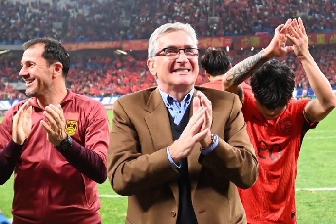 伊万18强赛前的计划全实现了  世预赛亚洲区第三阶段C组第5轮，依靠张玉宁的绝杀