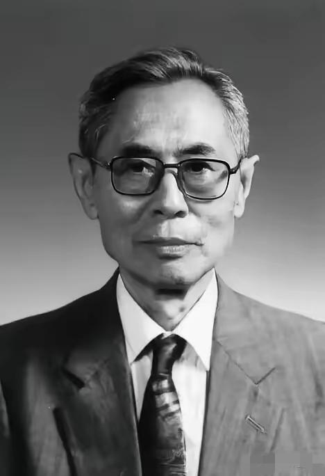 103岁院士离世：
他一辈子没拿过手术刀，
却救了亿万中国人！！！
​​你这辈子