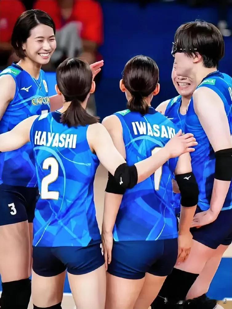 2024世界女排联赛最新🆕战报:
6🈷️15日
(日本福冈赛区)
日本女排3