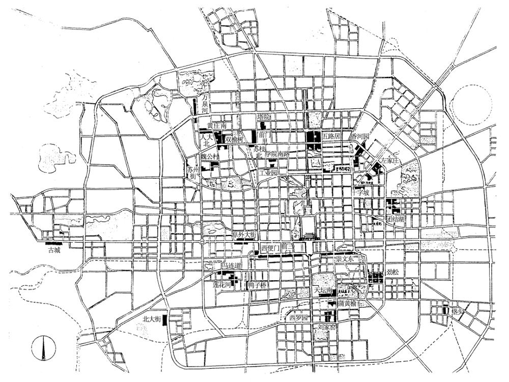 北京当前的城市形态是由苏联人设计的。
1949年9月苏联专家巴兰尼克夫提交《关于
