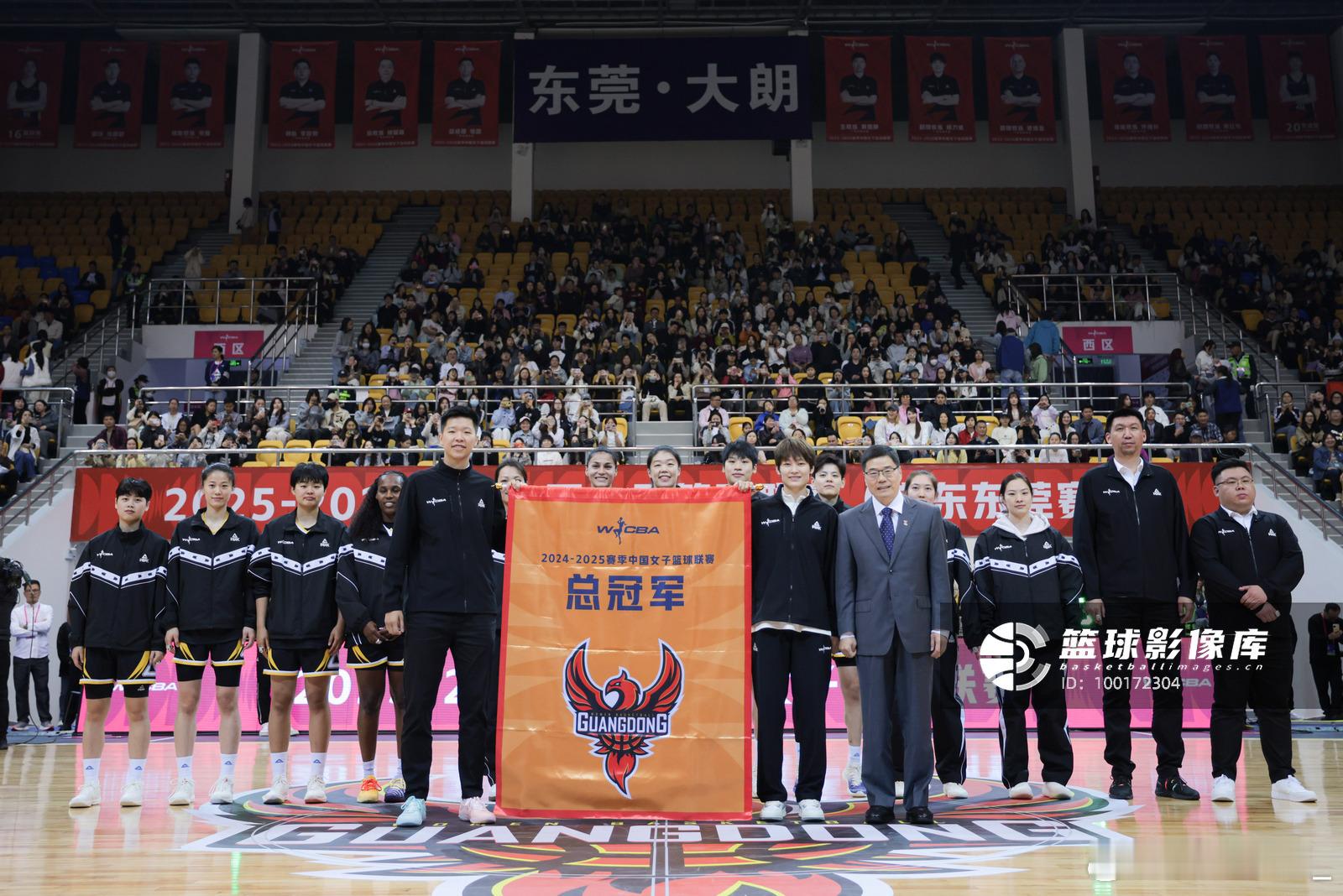 【WCBA观察：四川女篮三大数据领跑 谁最令你惊喜？】新赛季WCBA常规赛3轮2