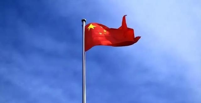 中国国防部发言人曾强调：“我们不主张使用武力来解决问题，但是如果有人试图侵犯中国