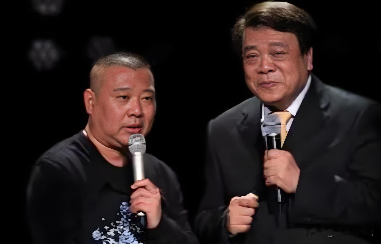 这段2012年天津卫视《今夜有戏》的老片段最近被翻出来，越品越有意思。

当时正