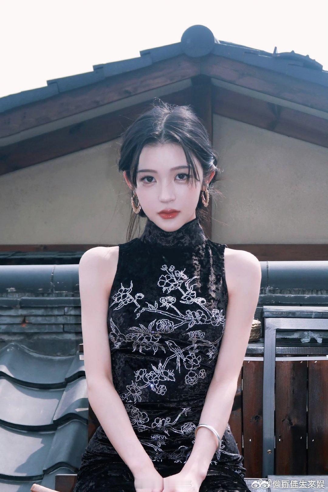 陈鹤一饶嘉迪陈天润星光大赏校园组 绝了！这三人校园组配置，青春气息溢出屏，拍着剧