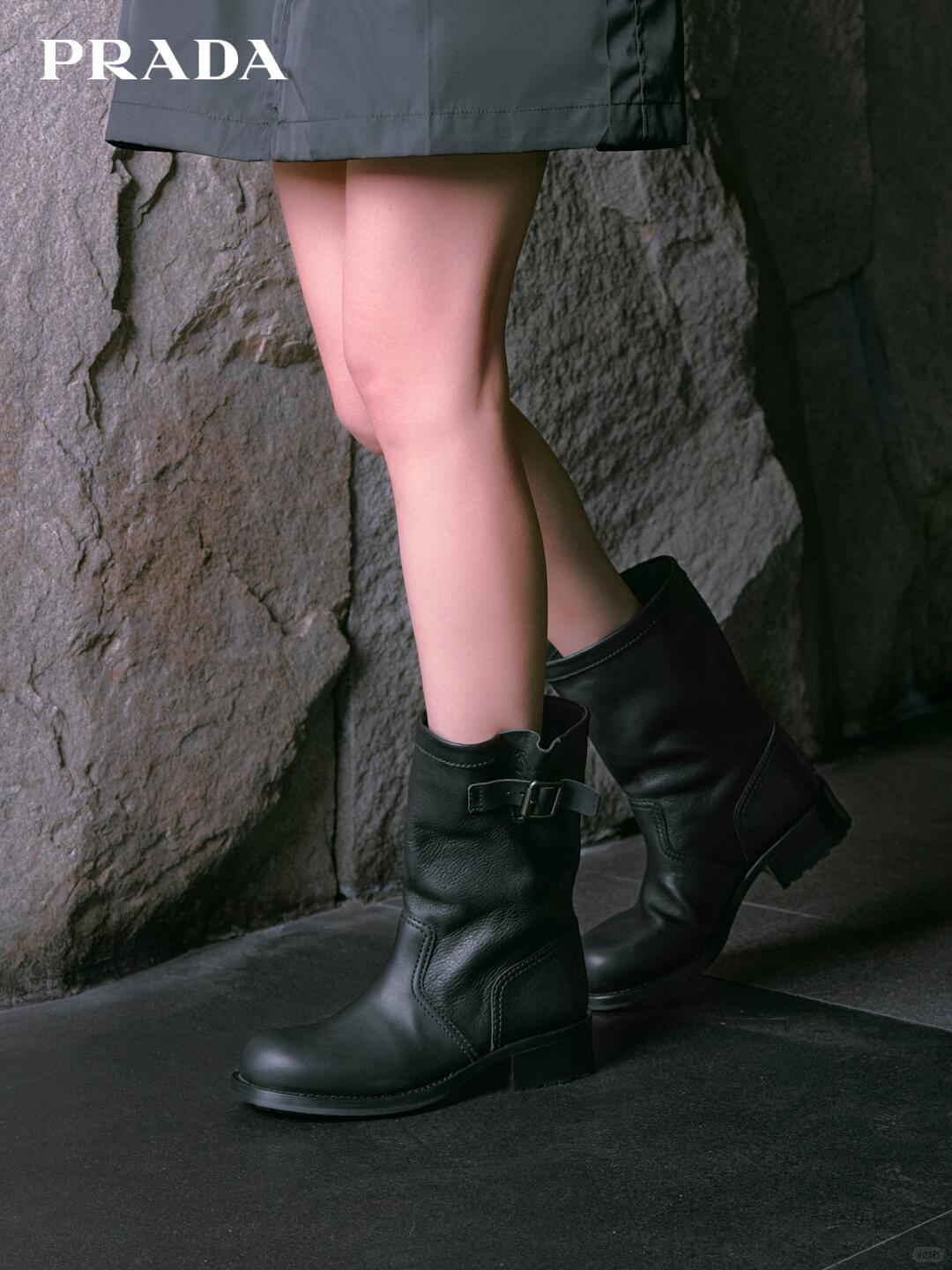 杨幂Prada品牌代言人 迎接新年的第一场的甜蜜偶遇