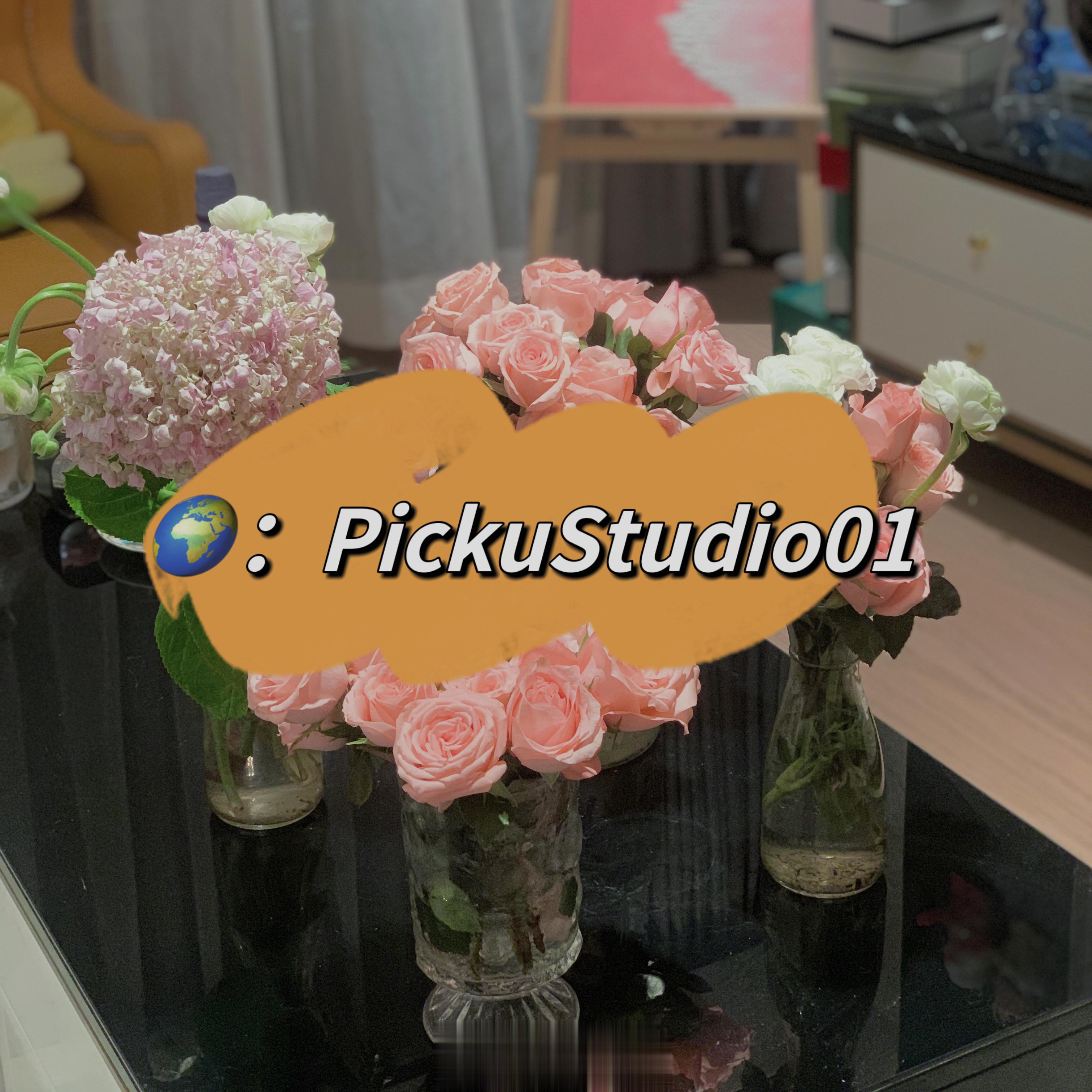 以后好物分享和自线👗 都发到pyq啦 老婆们快来找我聊天嘻嘻  ​​​