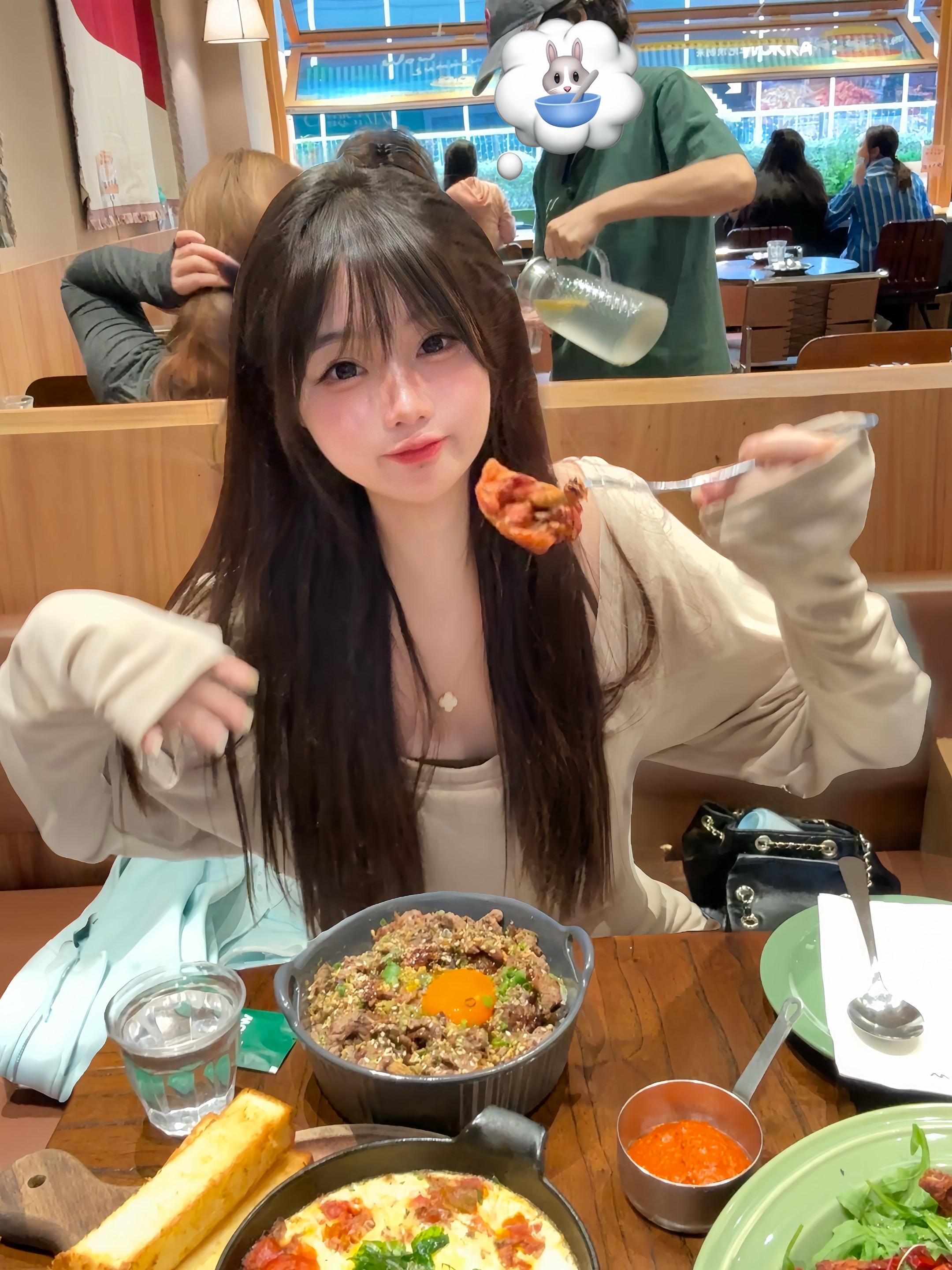 如果我卖的萌打动不了你 那我就会打的你动不了