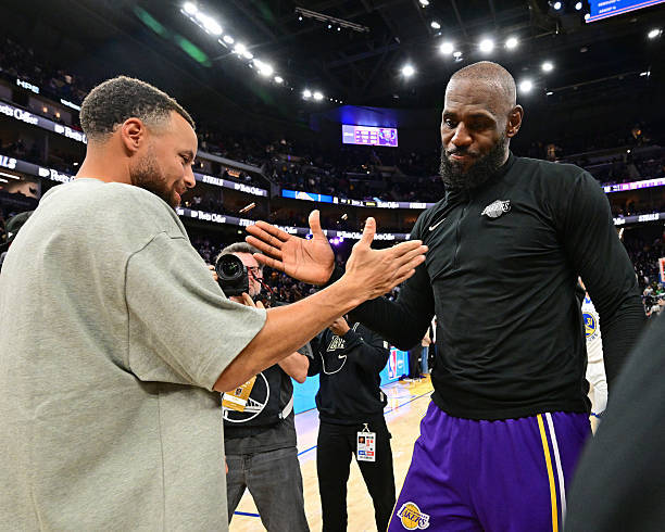 Slater：勇士依然坚信自己在詹姆斯争夺战的行列中，但目前没有任何迹象表明他们