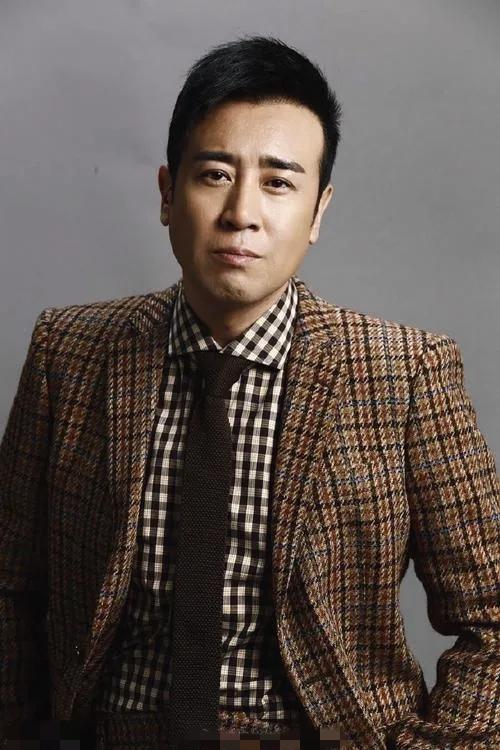 于和伟说， 我女儿今年17岁了，平常对我这个爸爸，别提多冷淡了。平时我想跟她多说