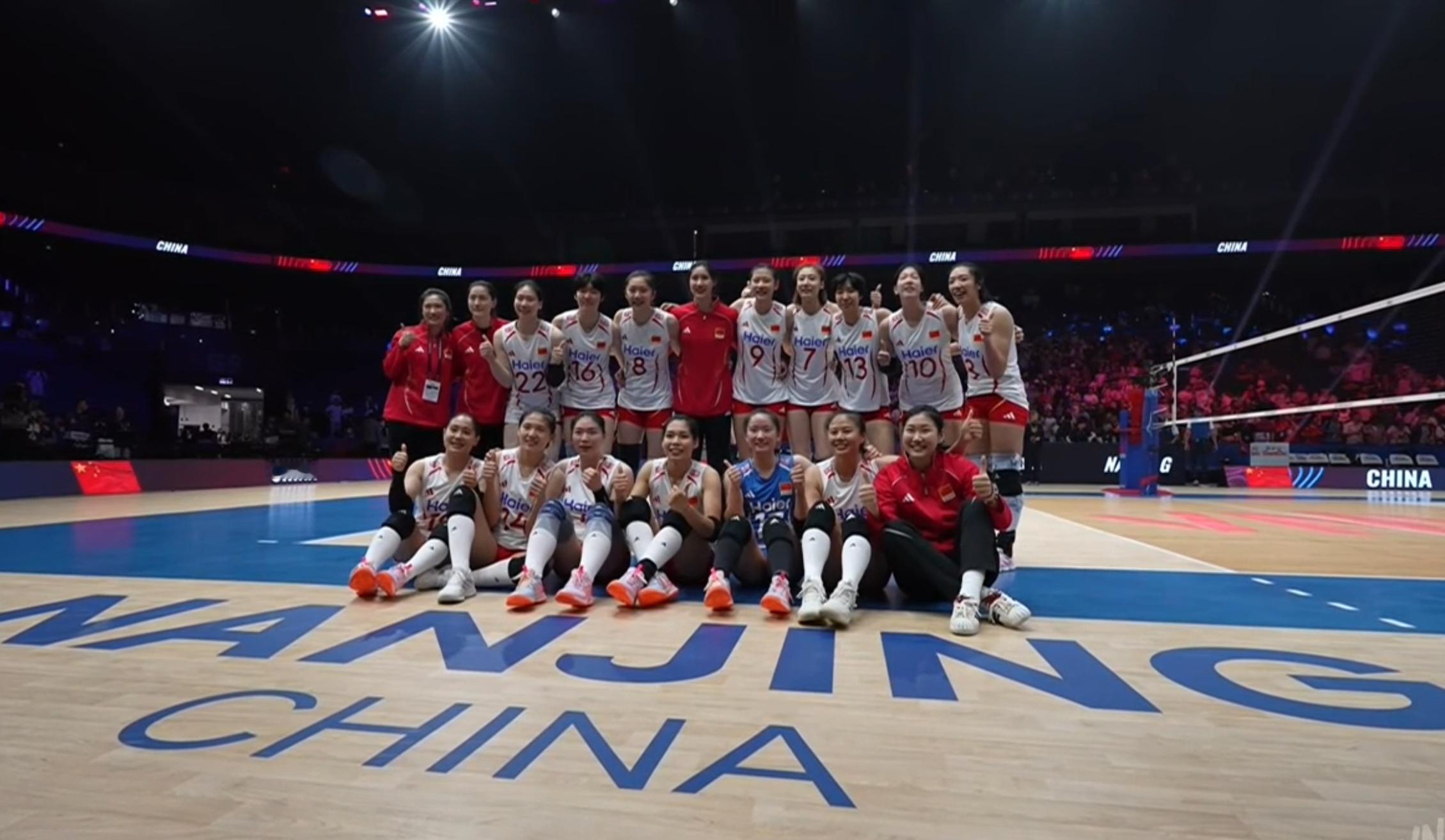中国女排vs泰国女排中国女排 有惊无险拿下泰国，瓜女开年首胜！拦网14-2领先，