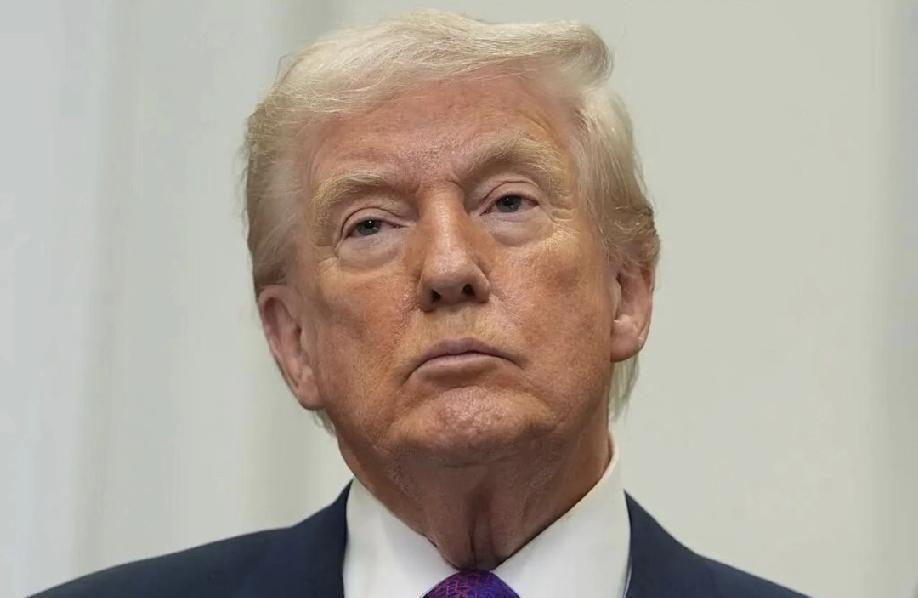 美国总统特朗普已经向伊朗军队发出了最后通牒：放下武器，否则就死，我不想看到后者。