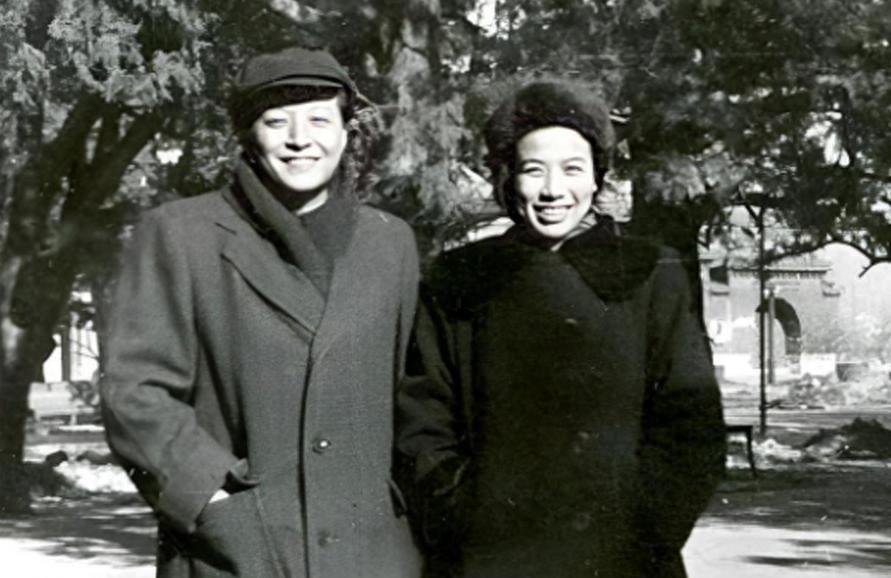 金山婚姻期间移情孙维世，张瑞芳毅然离婚，三婚丈夫依然接纳她未育的事实
1938年