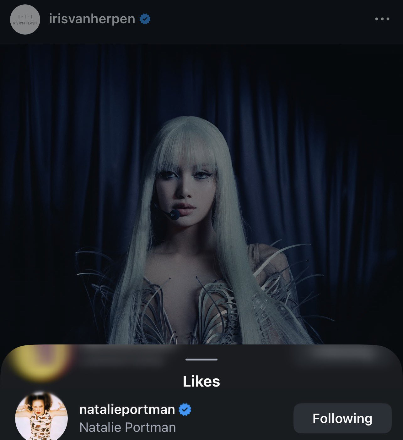 哇塞，娜塔莉波特曼点赞评论“😍😍😍” 