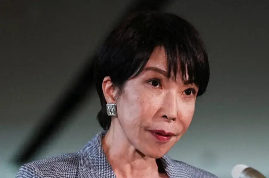 短短72小时，一连5个噩耗，日本陷入了混乱，高市这下彻底没戏了
这几天，日本真的