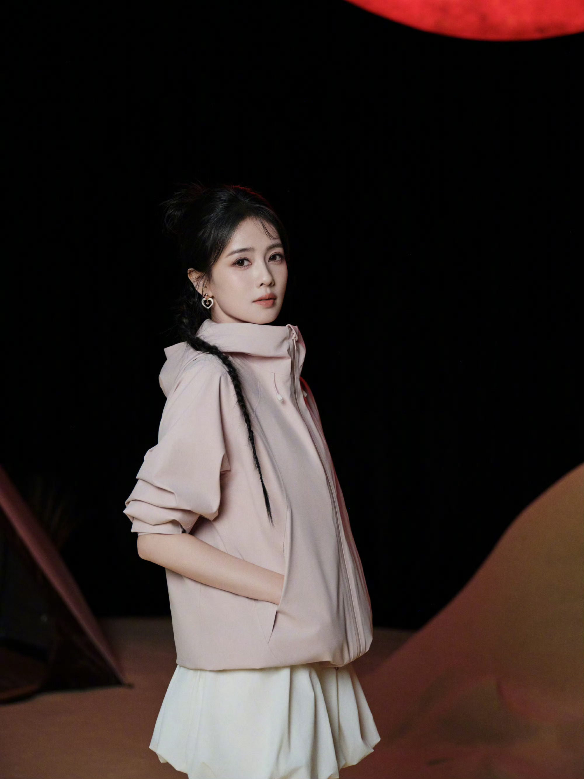 白鹿[超话]  [女孩儿]白鹿0923生日快乐[女孩儿]幸福鹿923号 彩虹在阳