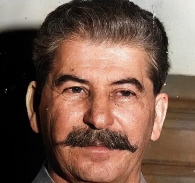 1941年，日本偷袭珍珠港后，斯大林激动地跳了起来，高呼：“干得漂亮！”丘吉尔激