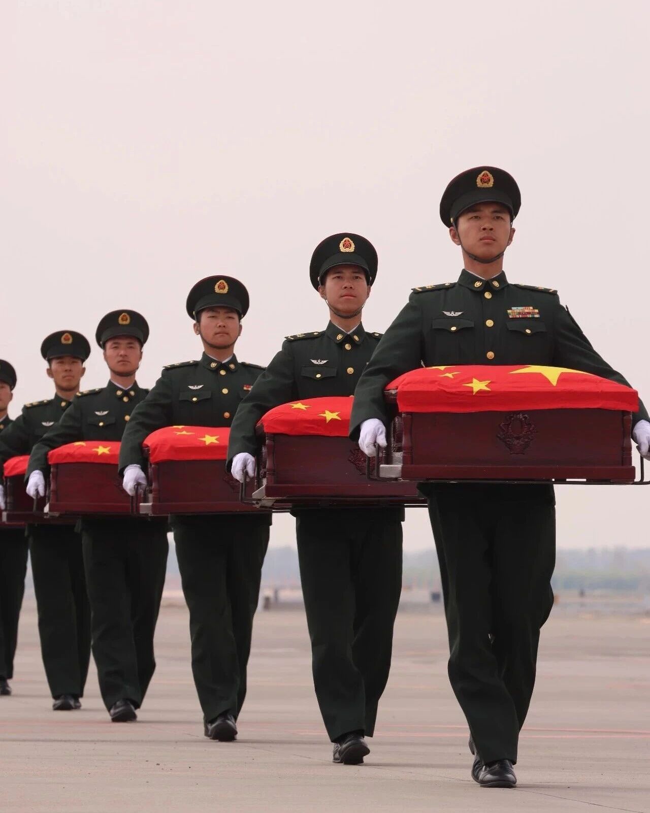 小学课本上的《最可爱的人》回来啦！ 