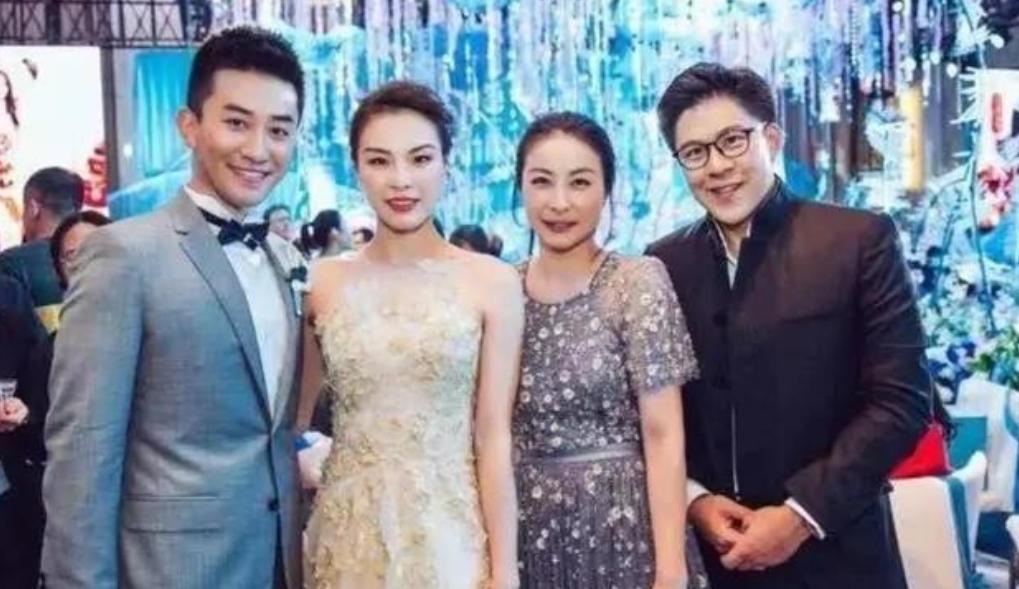 2020年，跳水皇后吴敏霞被医生叫到身边：“你先生张效诚需要抢救，病危通知书，你