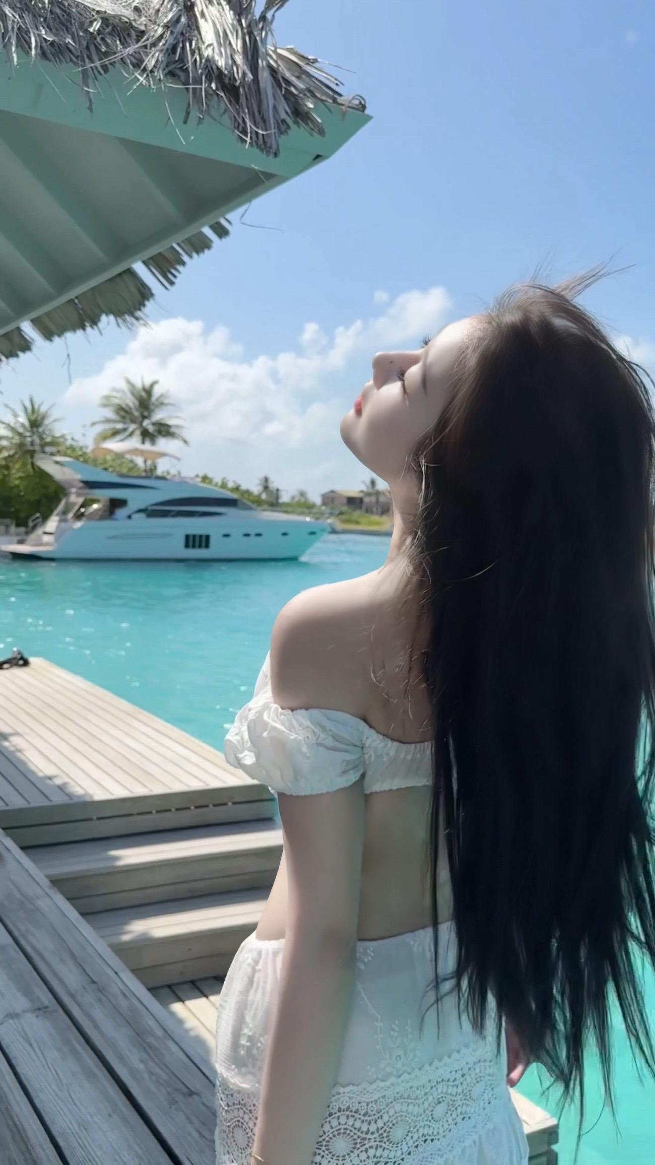 自由的 居无定所