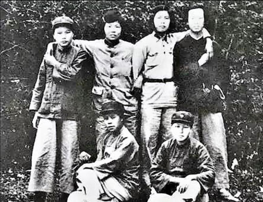 毛主席亲自介绍结婚的秘书夫妻，丈夫29岁牺牲，妻子出狱后苦寻骨肉几十年。古柏24