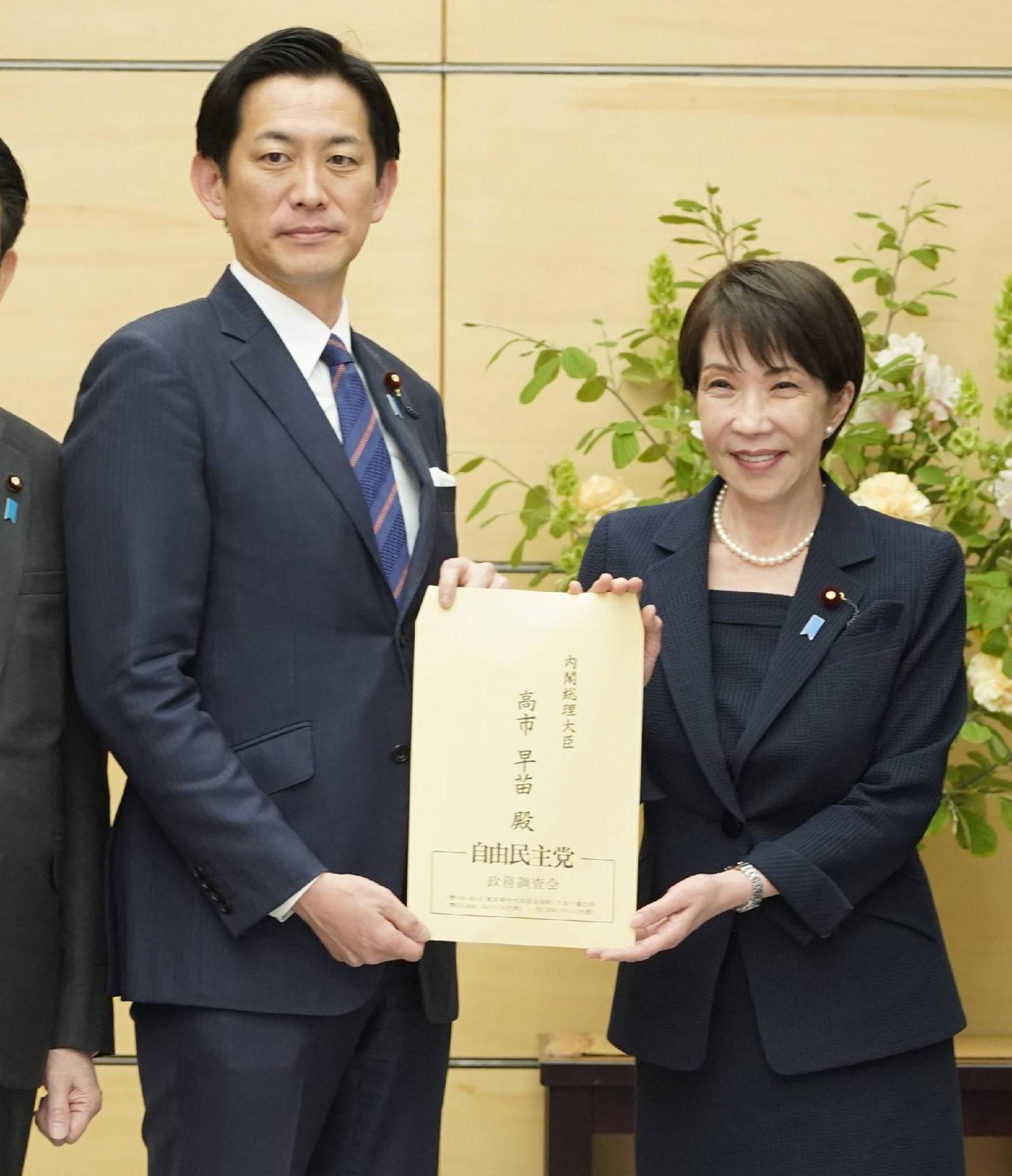 扫雷舰能换来美国的宽恕？面对特朗普的催促，日本政府开始认真研究向霍尔木兹海峡派遣