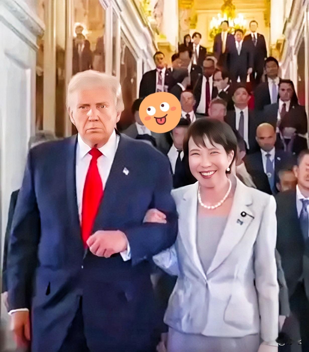 挽着特朗普的胳膊下楼梯，送定制高尔夫装备，还搬出安倍的高尔夫球杆刷“情怀”，高市