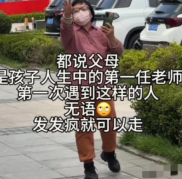 青岛这家理发店真够倒霉的，生意本来就不好，好不容易来个顾客，发型师耗费40分钟认