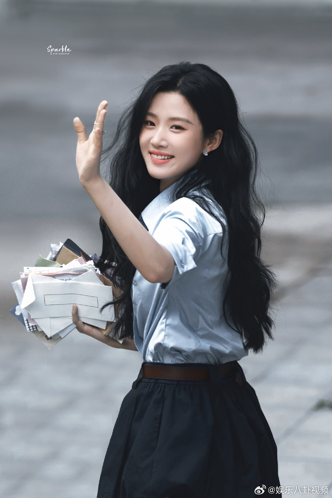 卢昱晓卢昱晓斯皮尔伯格转场镜头卢昱晓斯皮尔伯格镜头 卢昱晓又又又32G冲浪了，第