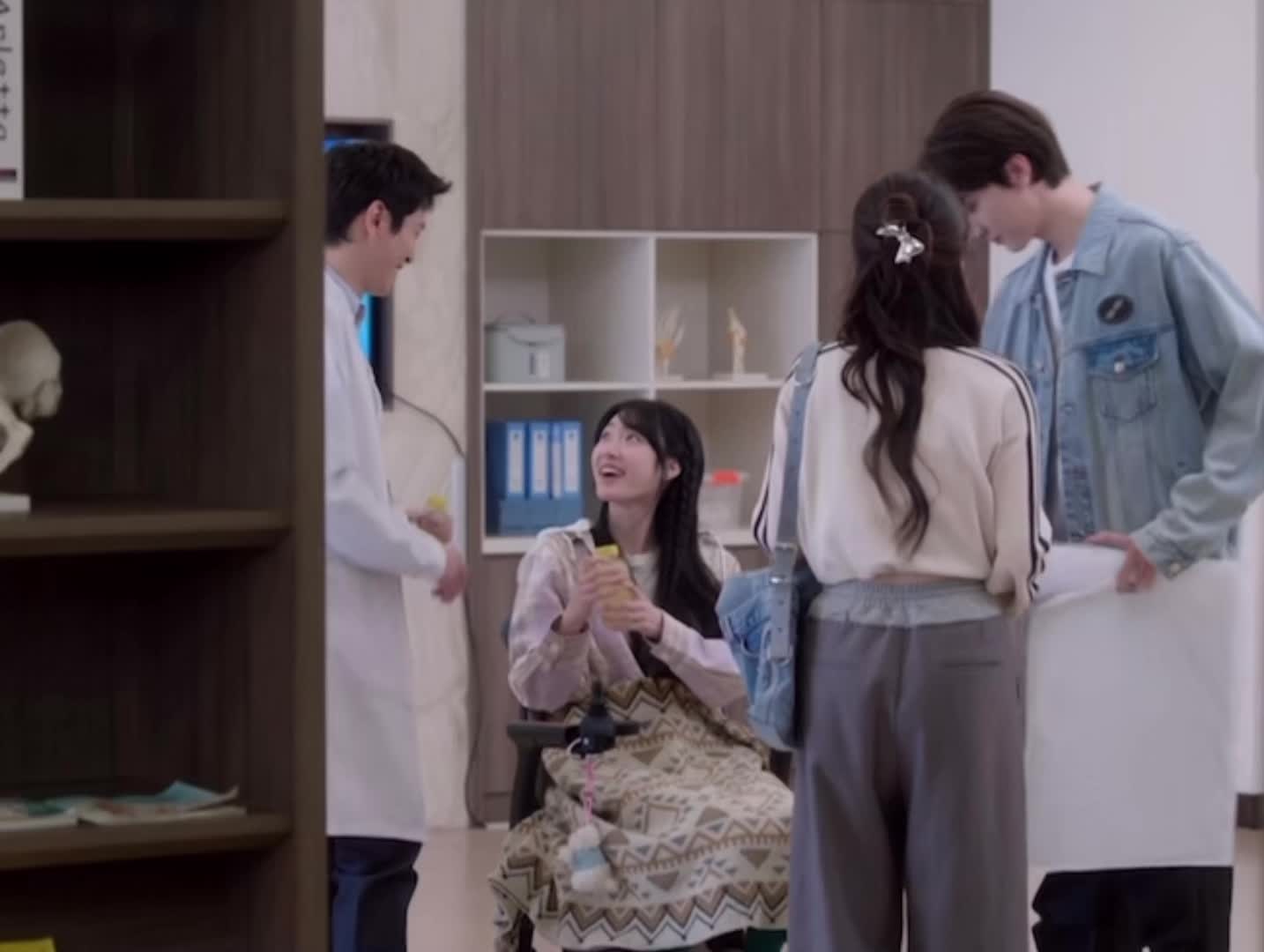 我们的小情侣刚在一起 会不会分手啊💔不要啊迷上嘘国王在冬眠易如反掌