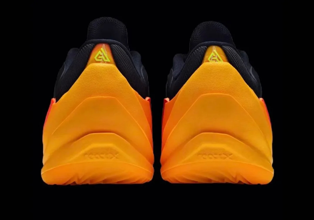 Nike Giannis Freak 8   发售信息发售日期 2026年9月配