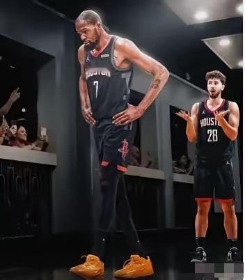 惨！杜兰特要被甩了

据美记Evan Sidery透露，火箭内部有人认为杜兰特可