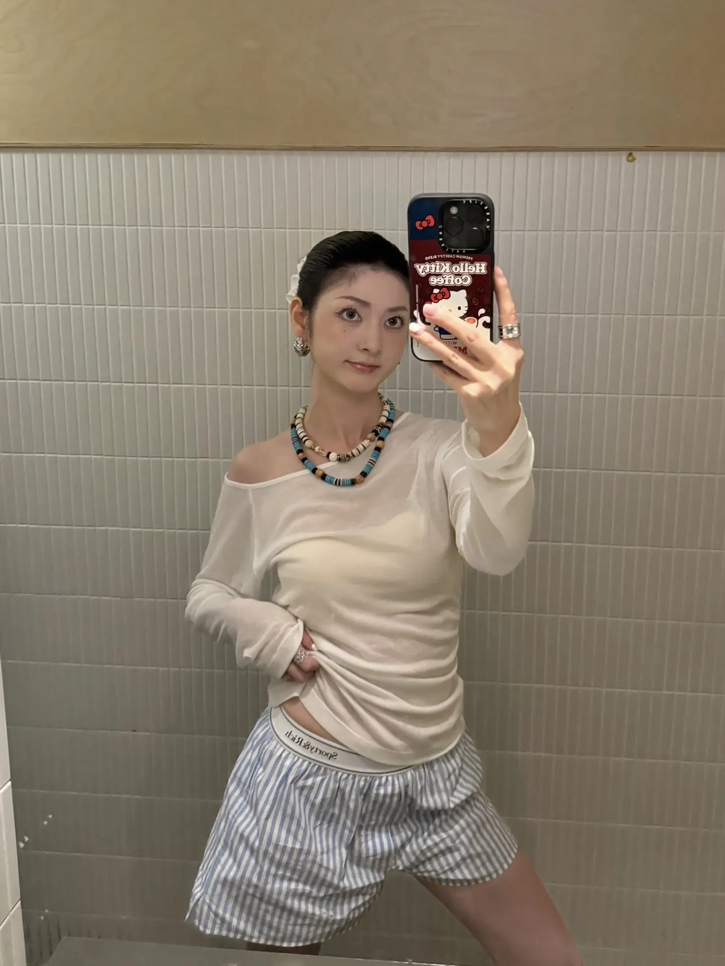 在𝟒𝟎℃的重庆吃𝟏𝟎𝟎℃的火锅。好好吃饭好好生活