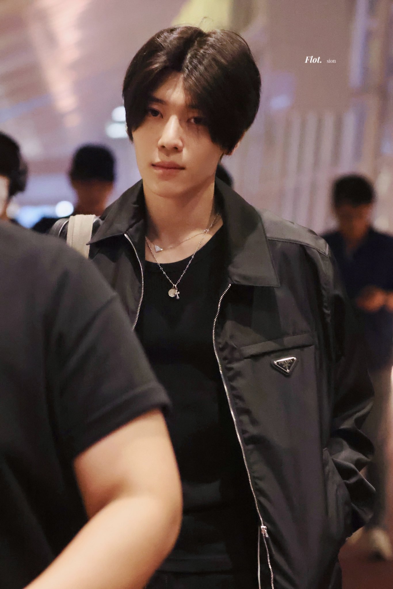 260813          HND🛬/flot_sion 