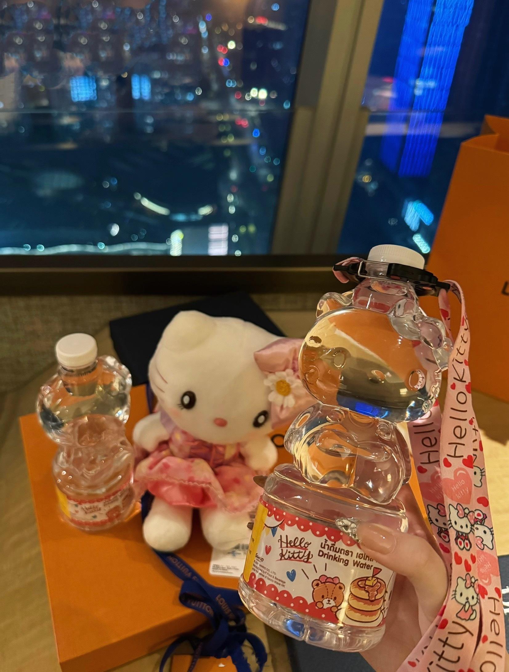 ^      ʚɞ^ ミ ˃̵  。 ˂̵ ミ  ​​​