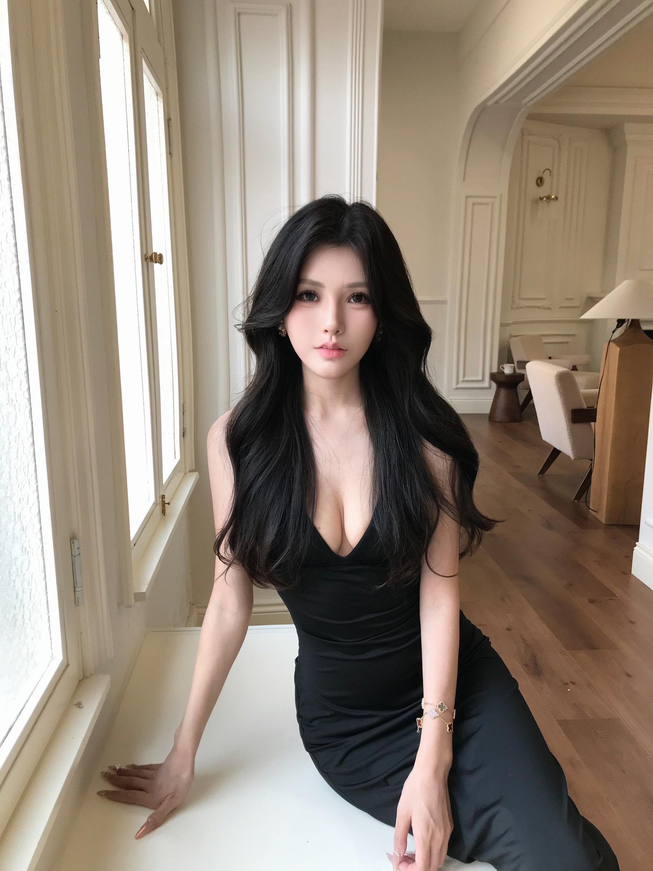 我没有惊艳绝伦的脸 但请记住我看向你的眼