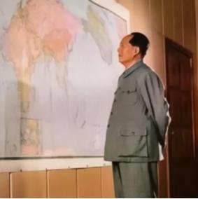 [浮云]1951年，10万志愿军被美军包饺子，一向淡定自若的彭老总心急如焚连忙向