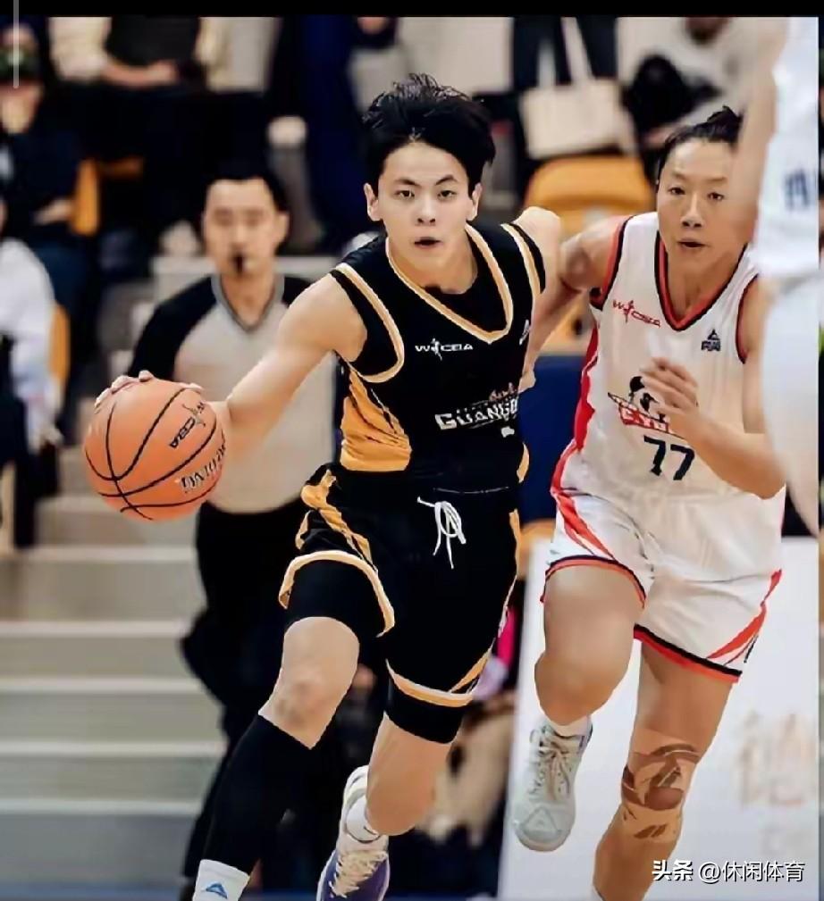 女篮热身赛深度复盘！核心阵容定型，多人短板凸显，两人席位岌岌可危

 
迎战非洲
