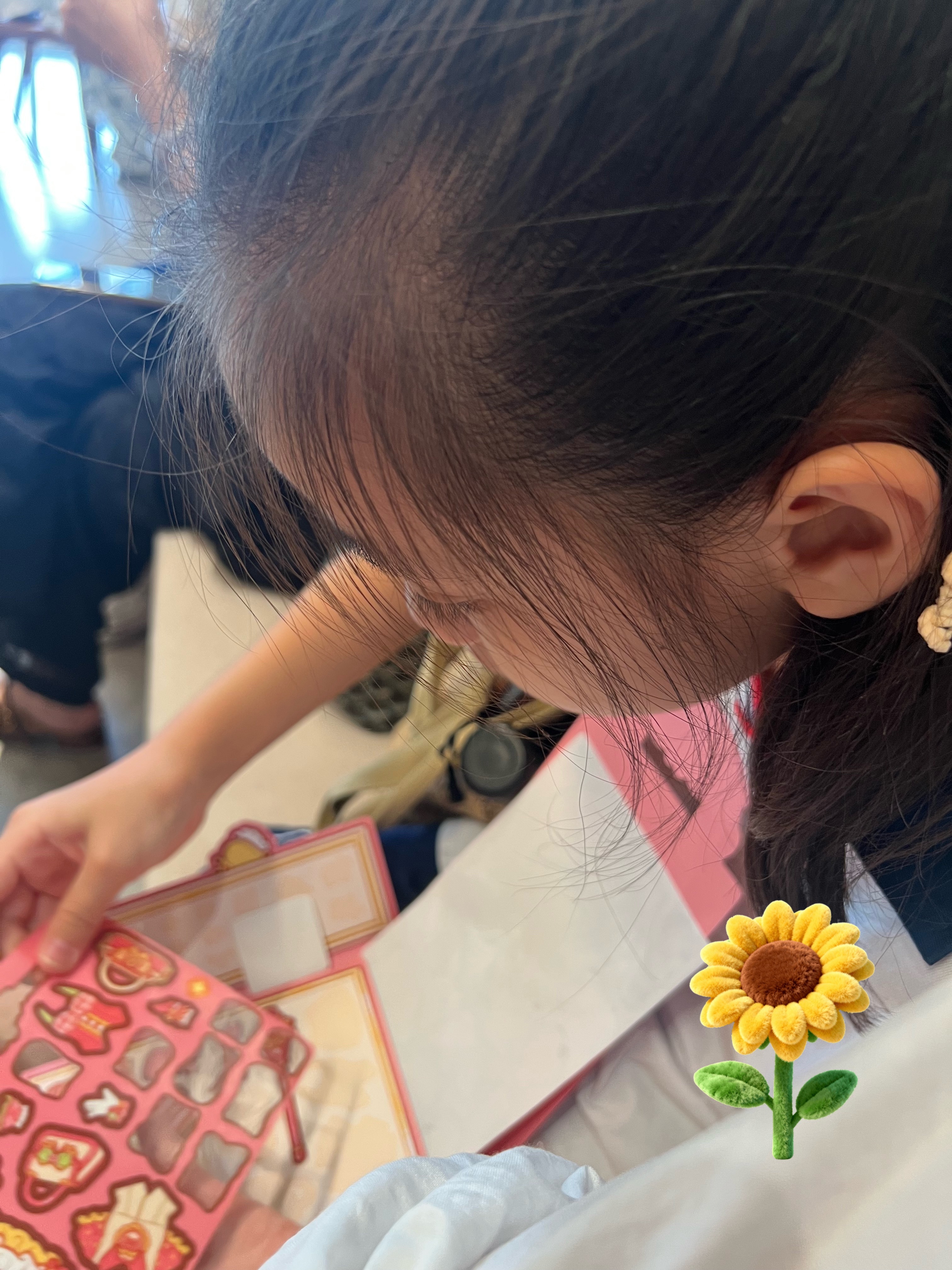 刚才找语文老师(班主任)了解米米这学期的学习情况班主任也马上反馈了也整体了解了孩