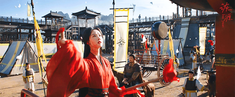 陈都灵 《翘楚》楚朝 / 动图▷EP13-07 半披+红衣-击鼓🥁🥁🥁送别