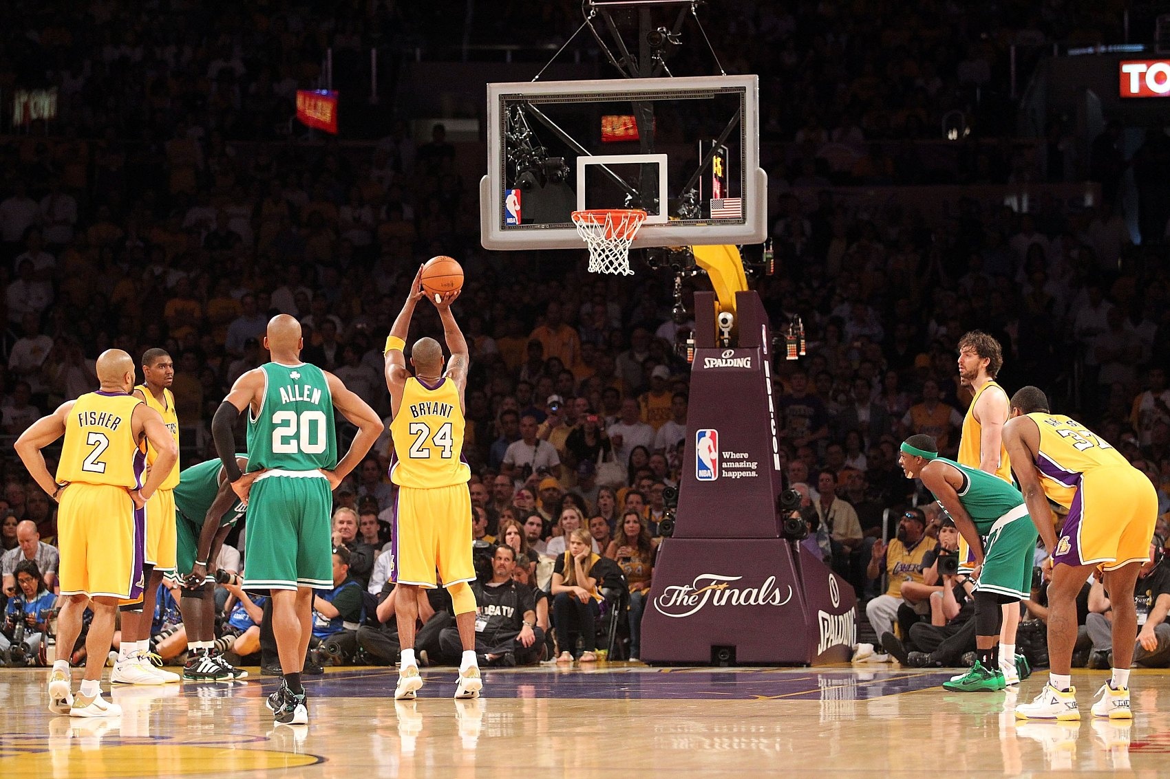 皮尔斯：仍无法回看2010年总决赛G7 那场我们本应该赢的