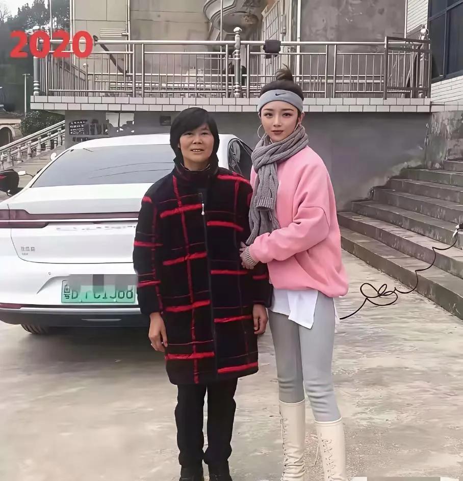 同样的两个人，同一个地方，时隔6年的变化！