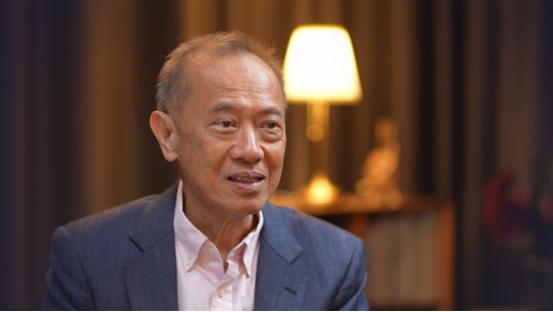 前新加坡外长杨荣文在去年12月的一场报道中明确表示：虽然台湾人救了我儿子的命,是