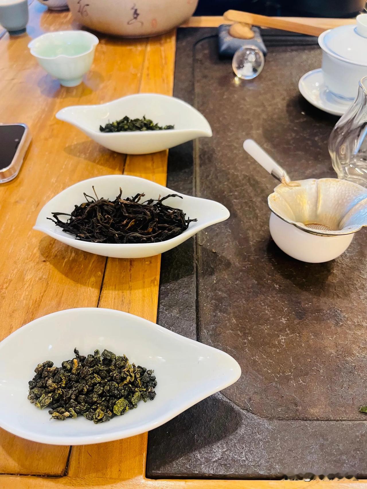 长期喝茶,喝什么茶好?
长期喝茶，选择适合自己的茶饮非常重要，以获得健康益处并享