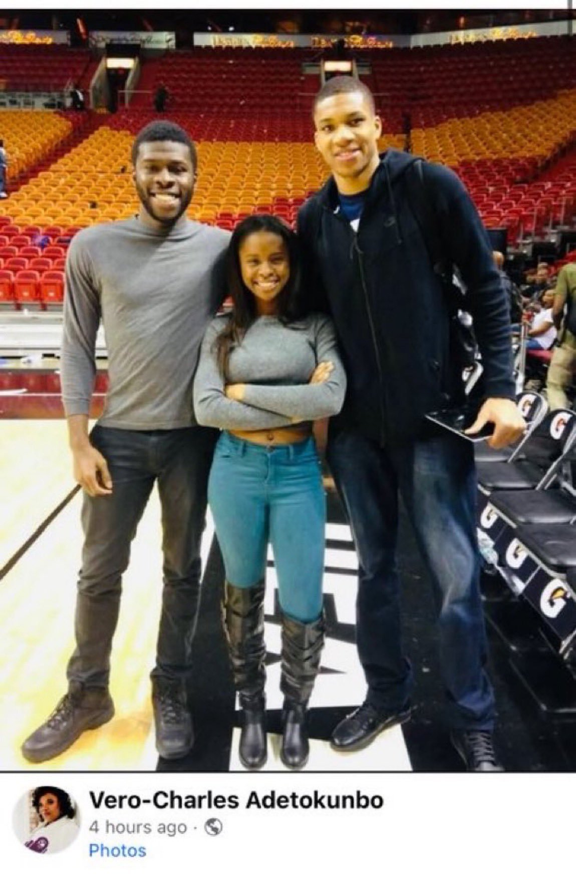 字母哥的妈妈发布了一张字母哥在迈阿密热火队球馆的旧照。 nba交易市场